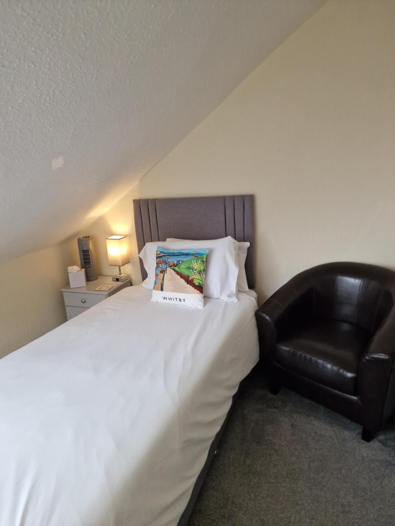 The Europa Otel Whitby Oda fotoğraf